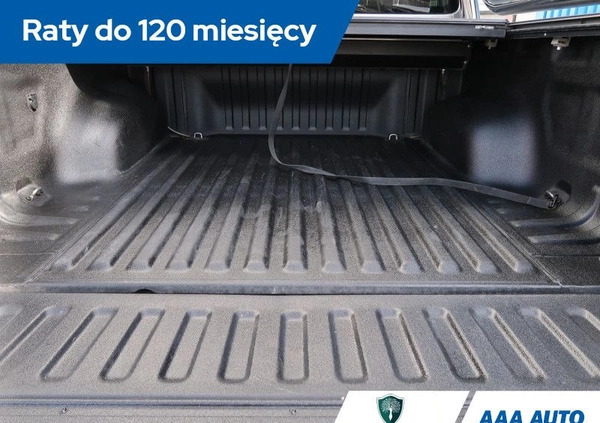 Volkswagen Amarok cena 135000 przebieg: 119320, rok produkcji 2018 z Przemyśl małe 436